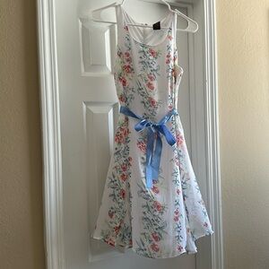 Gorgeous white dress